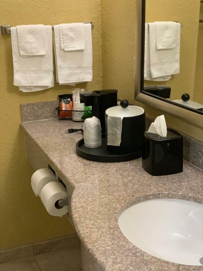 Ambassador Inn & Suites Tuscaloosa Eksteriør billede