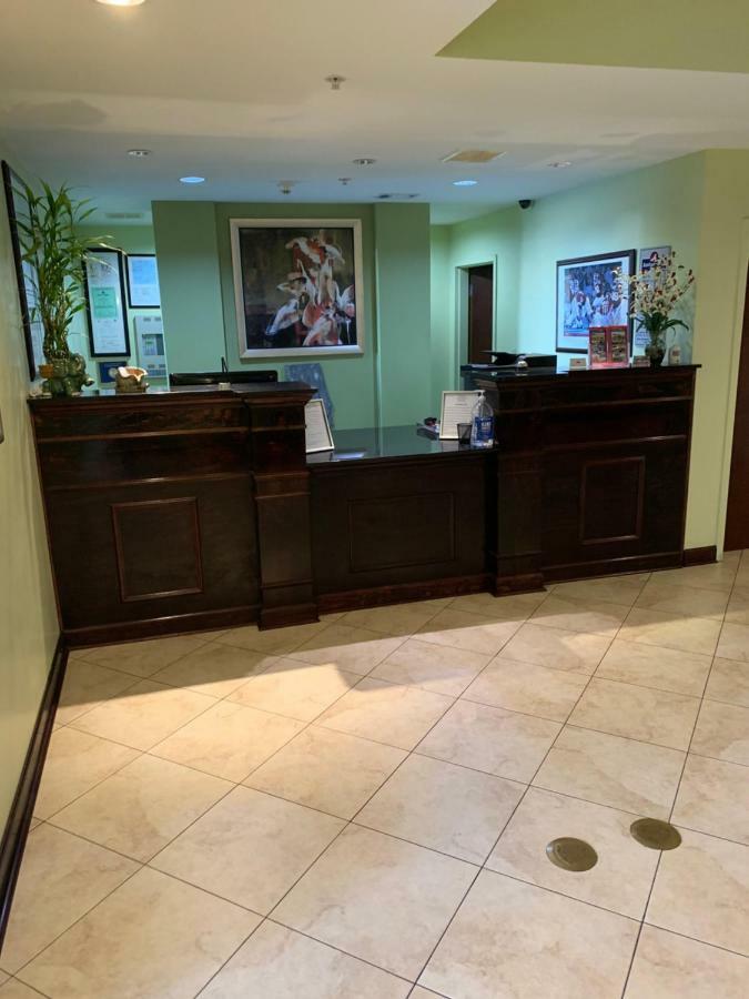 Ambassador Inn & Suites Tuscaloosa Eksteriør billede